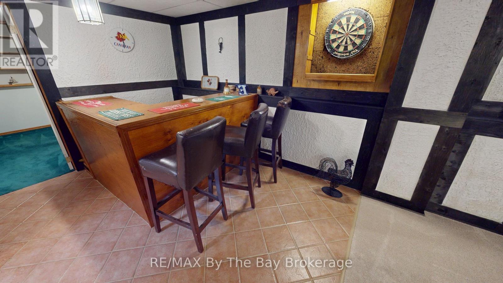 49 ROYAL BEECH DRIVE - 41