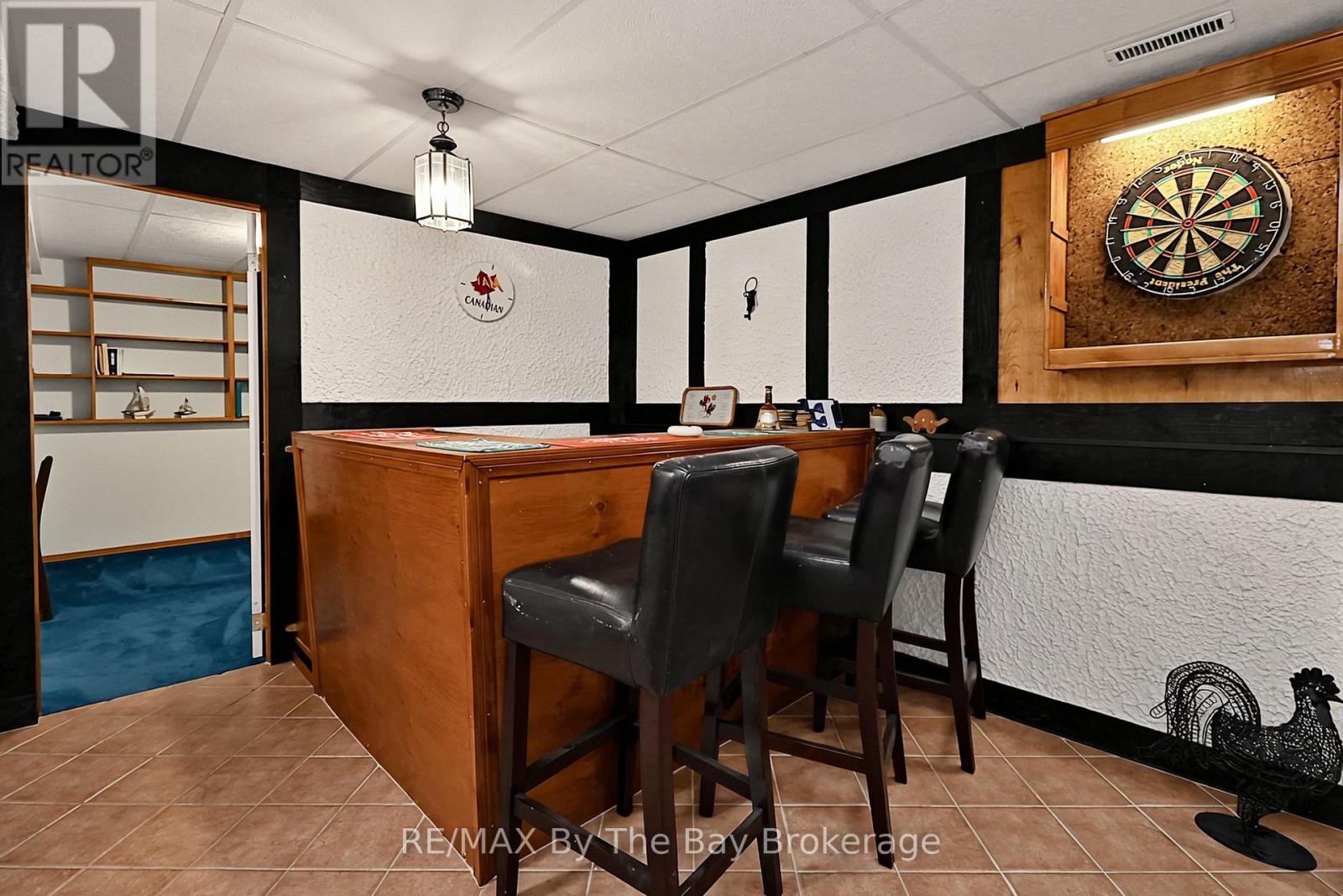 49 ROYAL BEECH DRIVE - 7
