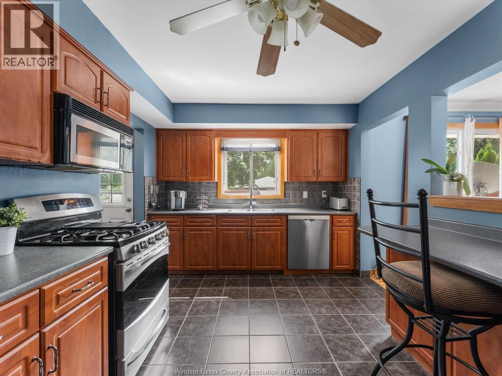 1865 TODD LANE - 10