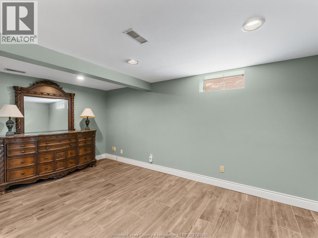 1865 TODD LANE - 22