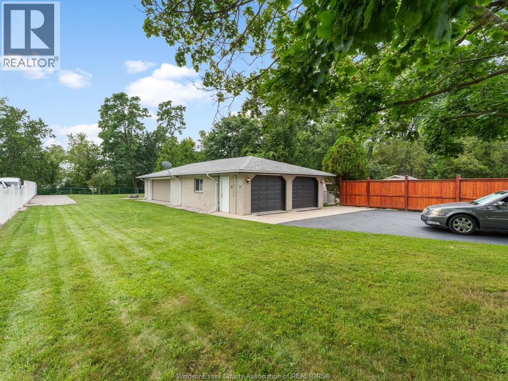 1865 TODD LANE - Image 32
