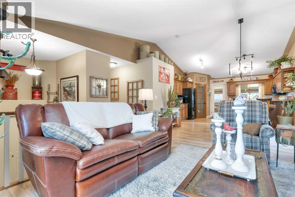 Listing photo – 52 Irving Crescent, Red Deer