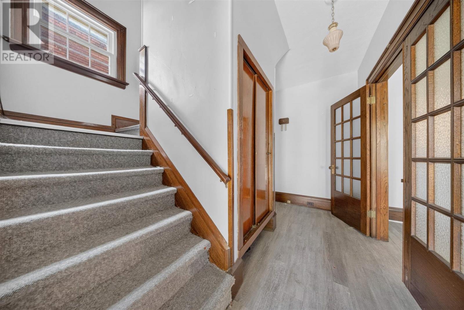 145 Albert ST W - Image 12