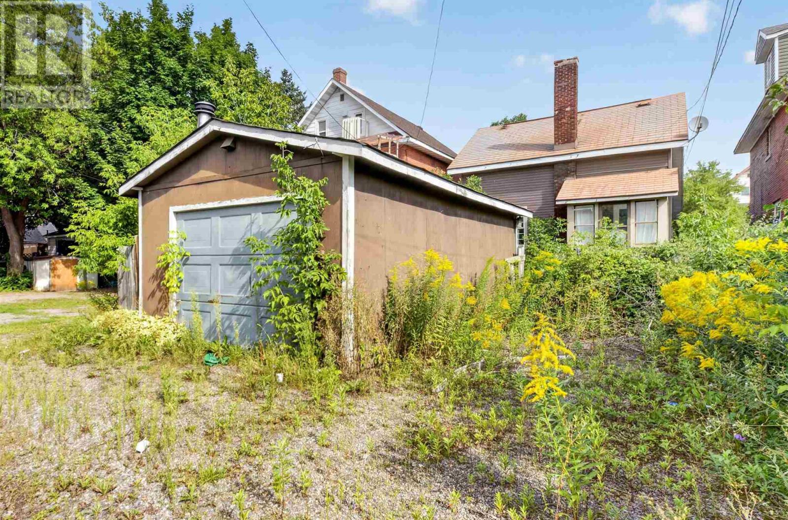 145 Albert ST W - Image 5