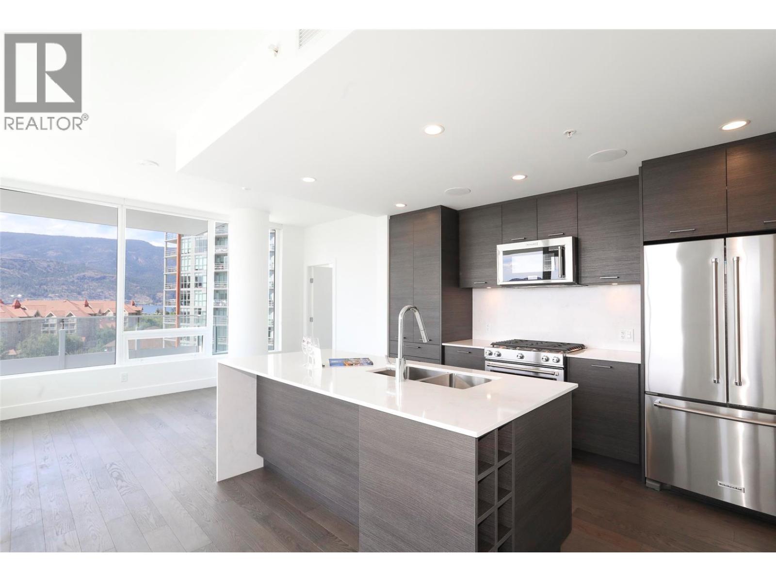 807 1181 Sunset Drive, Kelowna