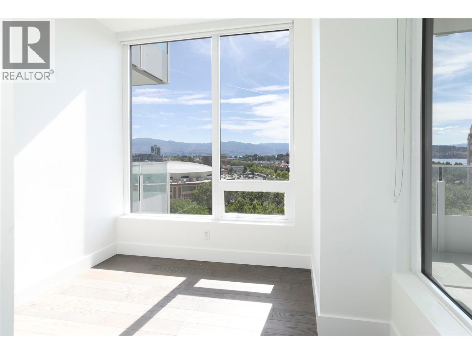 807 1181 Sunset Drive, Kelowna