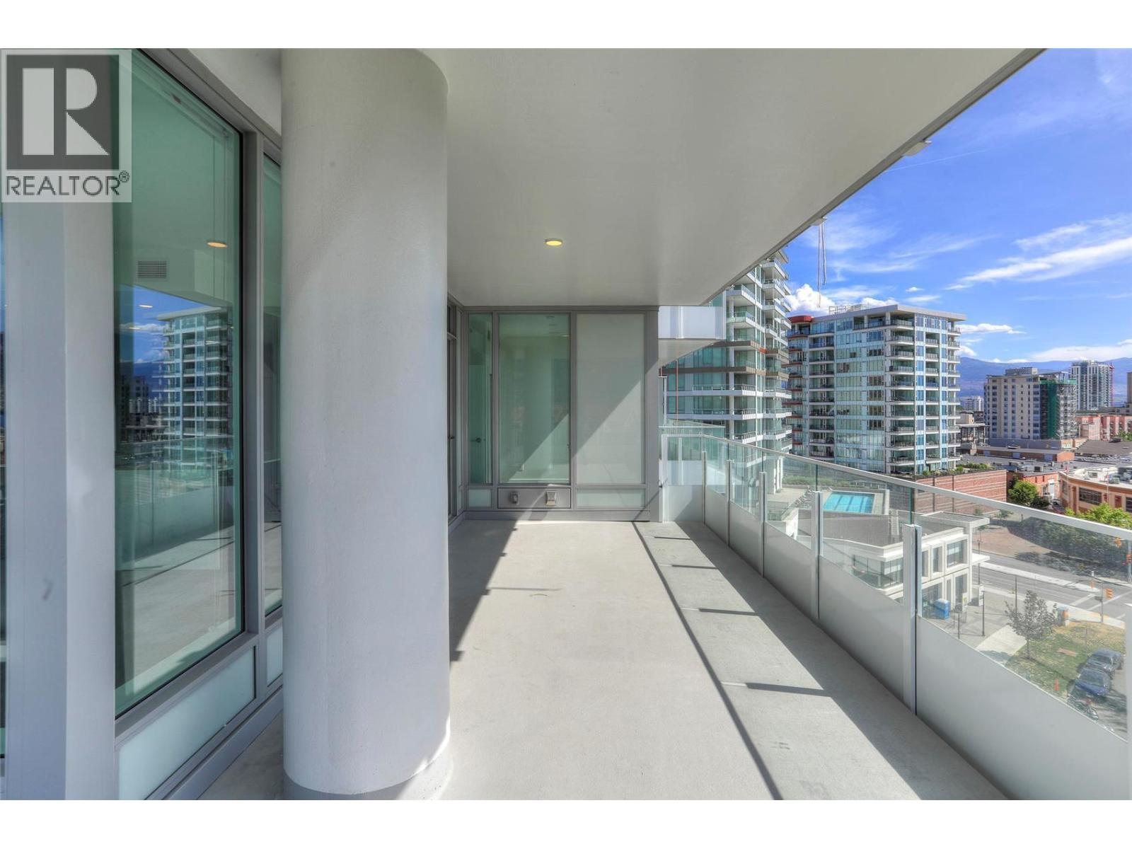 807 1181 Sunset Drive, Kelowna