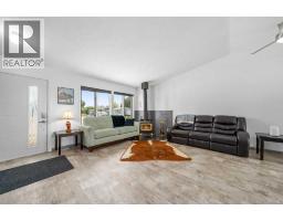 3pc Bathroom - 13 Heather Court, Irvine, AB T0J1V0 Photo 8