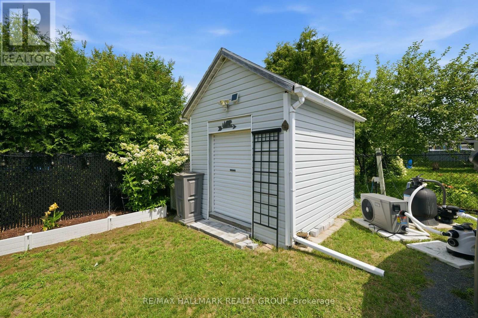 20 DUNE STREET - Image 44
