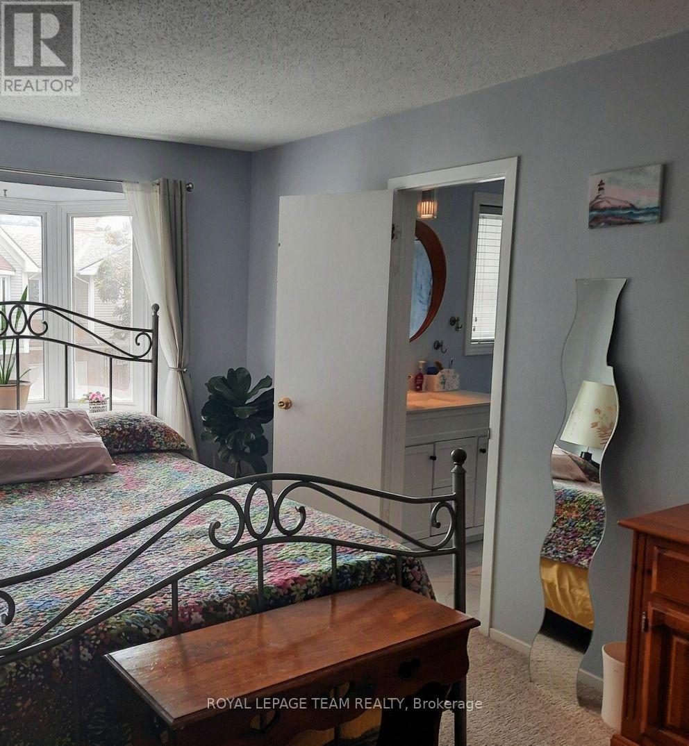 #53 503 SIDNEY DRIVE - Image 17