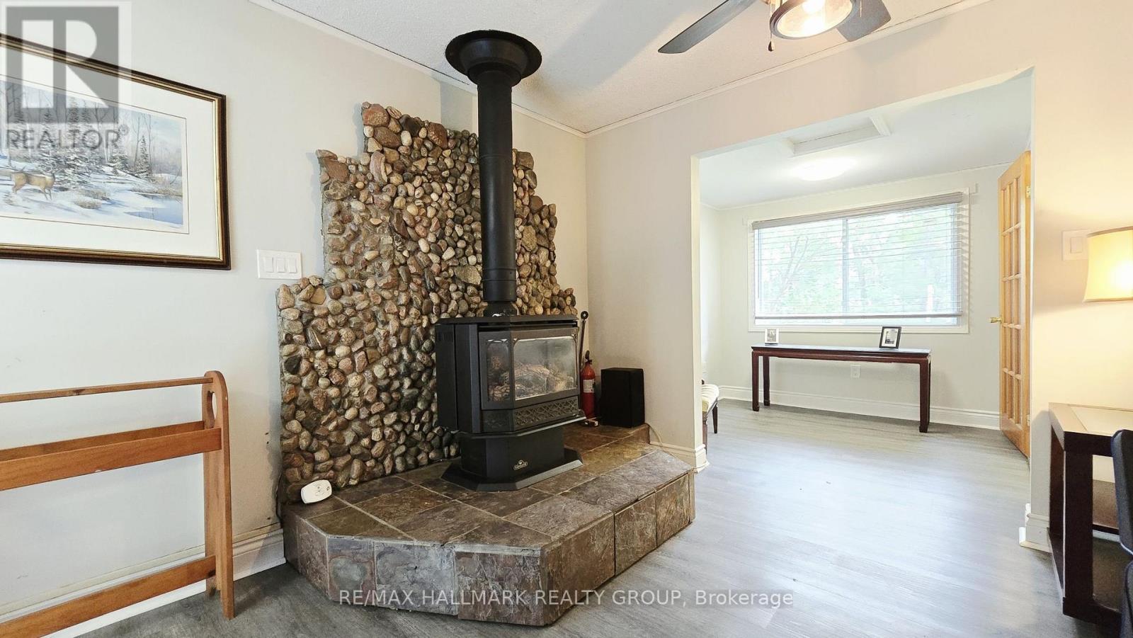 1153 BAYVIEW DRIVE - 10