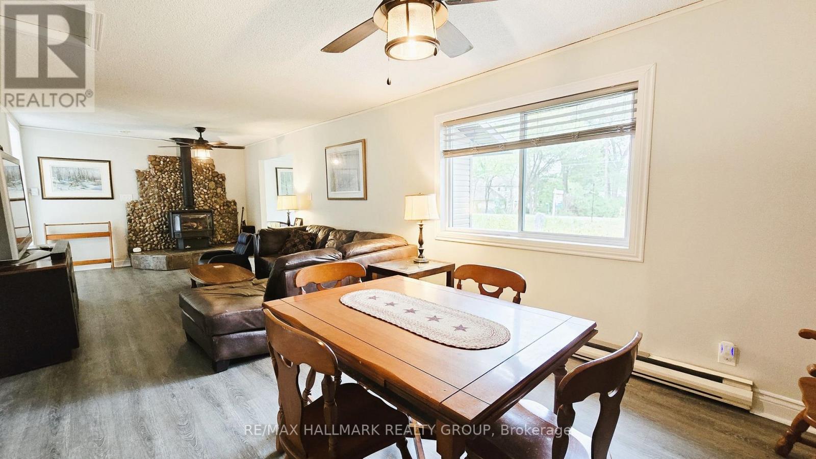 1153 BAYVIEW DRIVE - 13