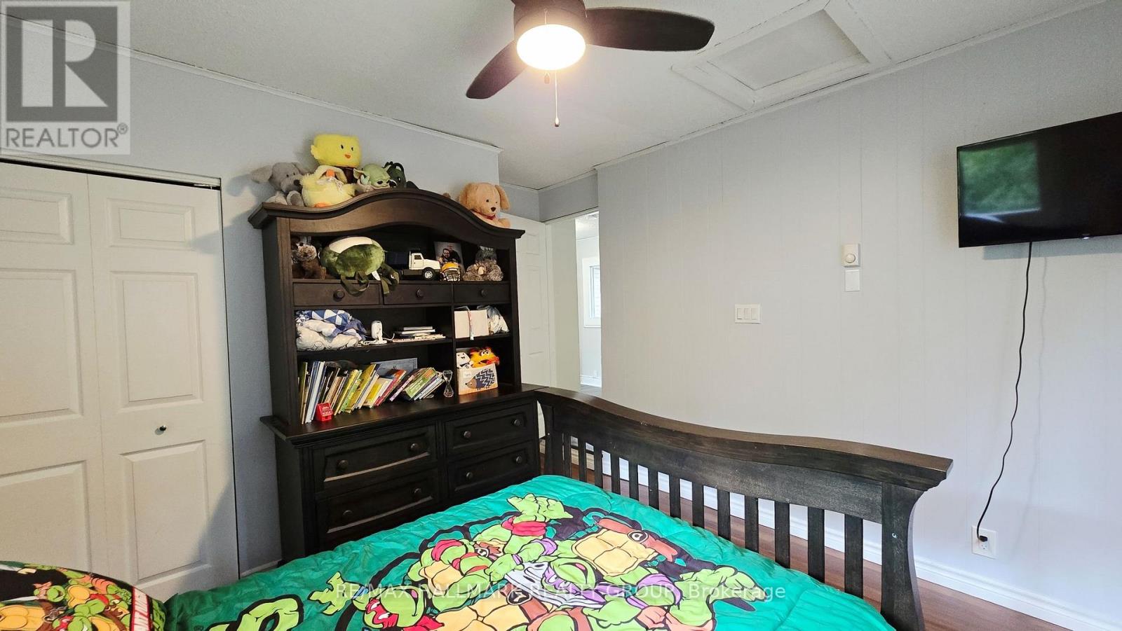 1153 BAYVIEW DRIVE - 22