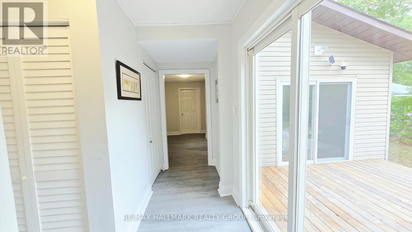 1153 BAYVIEW DRIVE - 29