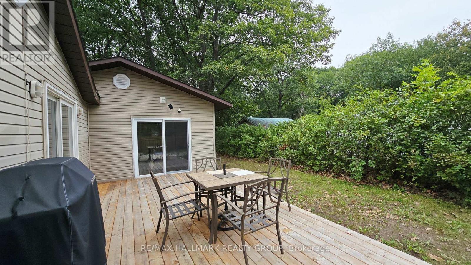 1153 BAYVIEW DRIVE - 30