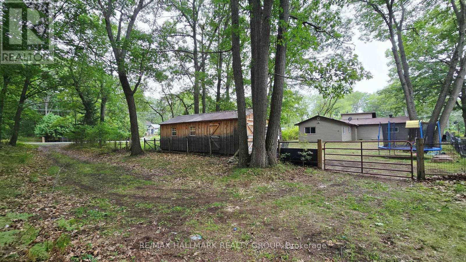 1153 BAYVIEW DRIVE - 5