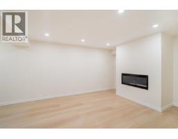 1139 Heritage Boulevard, North Vancouver, BC V7J3G8 Photo 31
