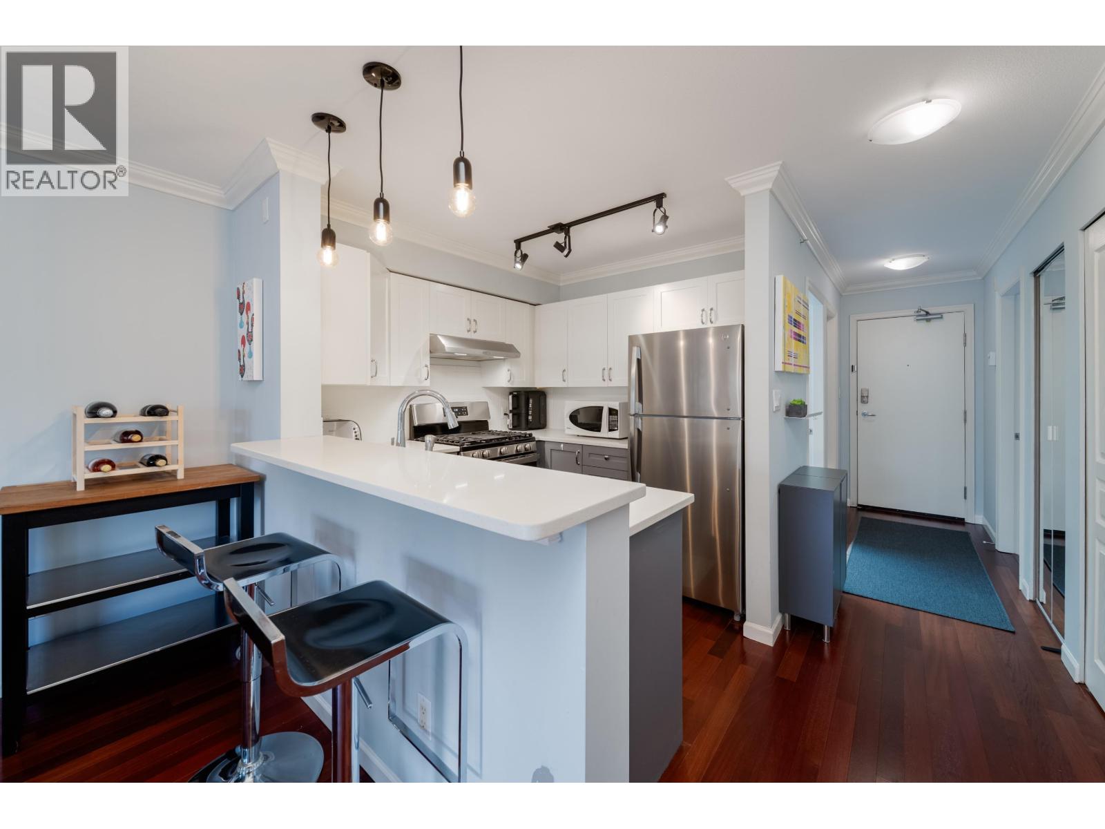 #404 2161 12TH Avenue, Vancouver, British Columbia, V6K4S7, Vancouver, British Columbia — photo 3 of 5