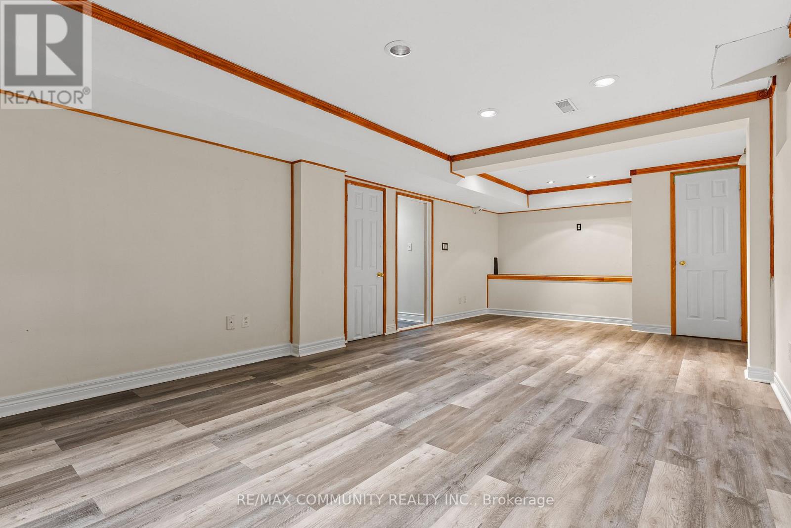 504 KEARNS DRIVE - 29