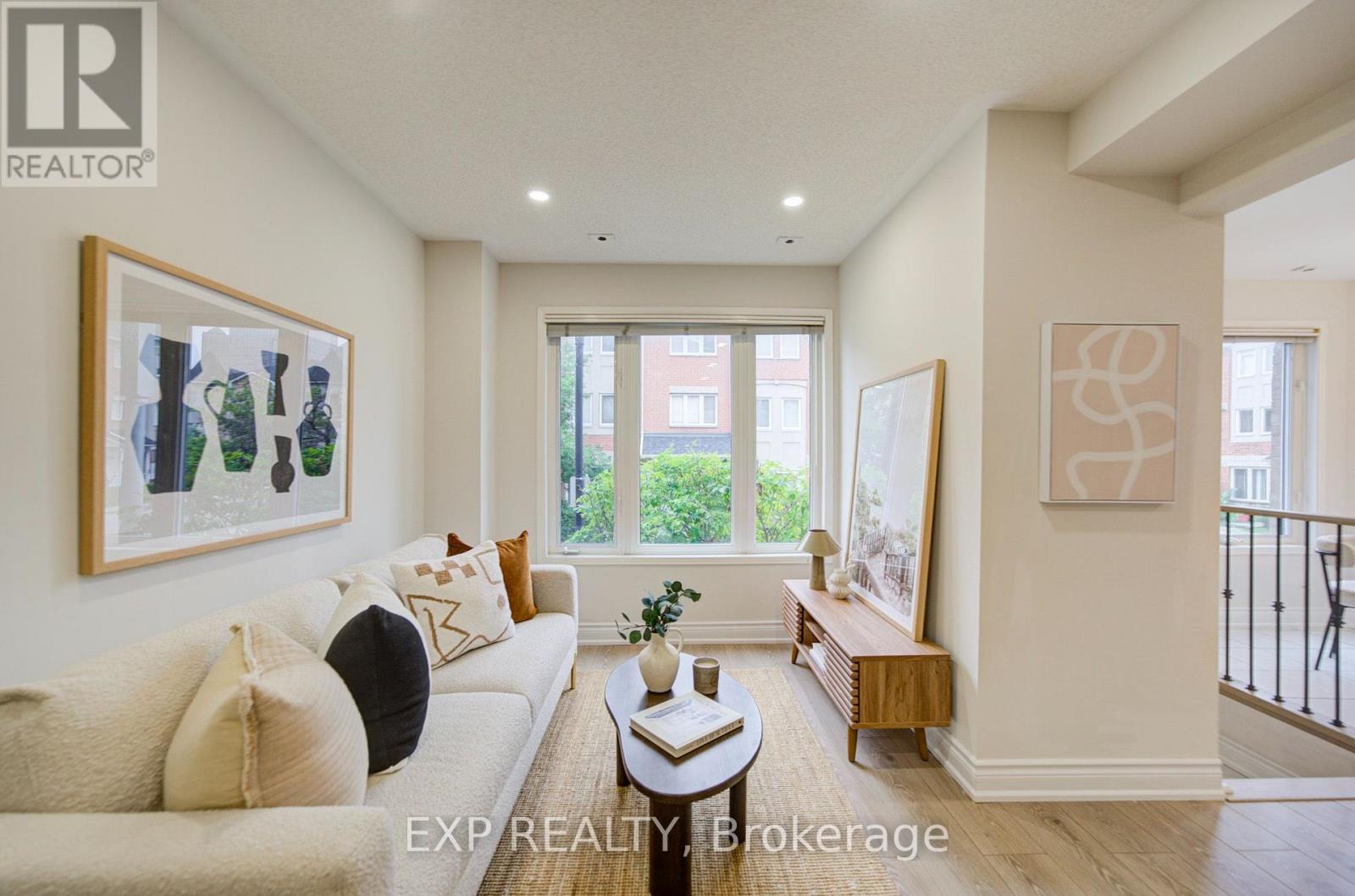 #602 19 ROSEBANK DRIVE - 2