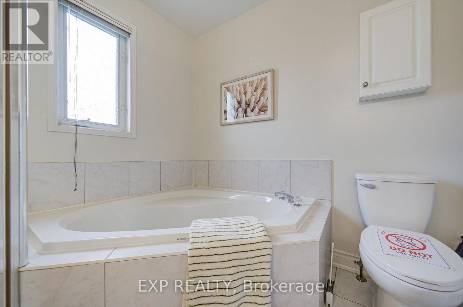 #602 19 ROSEBANK DRIVE - Image 28