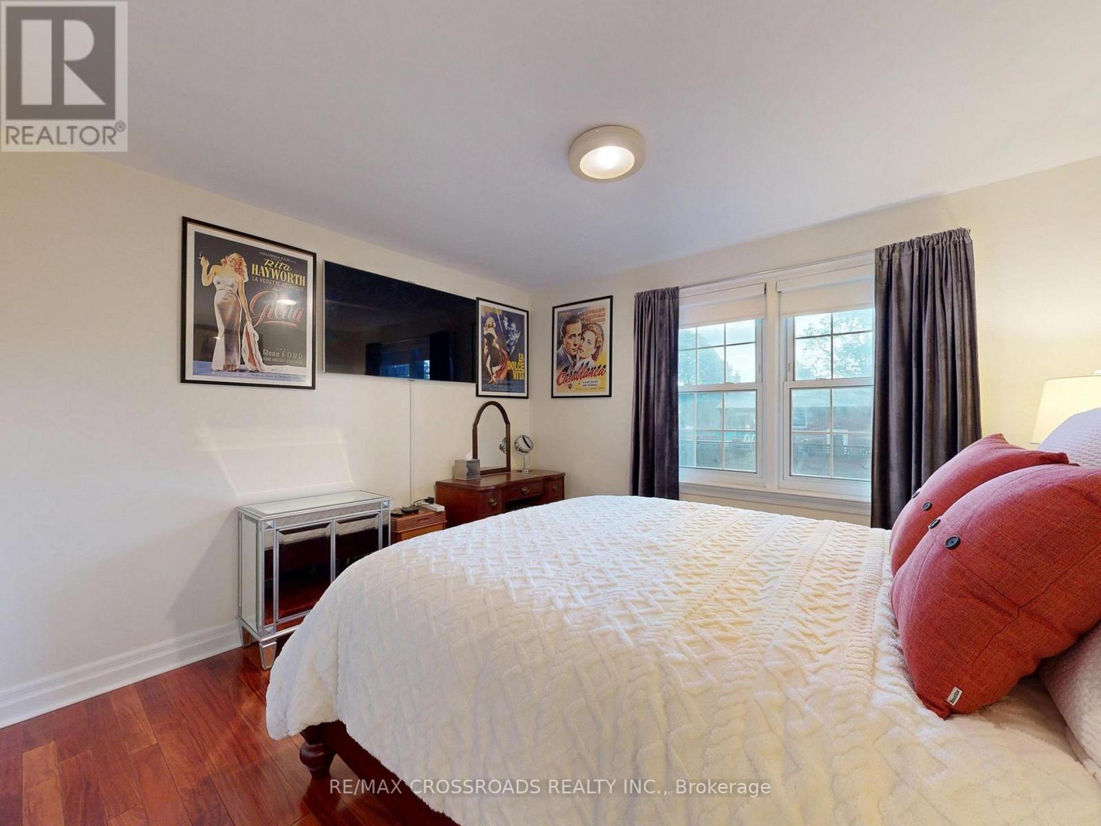 432 PALISER CRESCENT N - 19