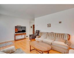 Family room - 802 Boul. St-rené E., Gatineau, QC J8P1T3 Photo 8