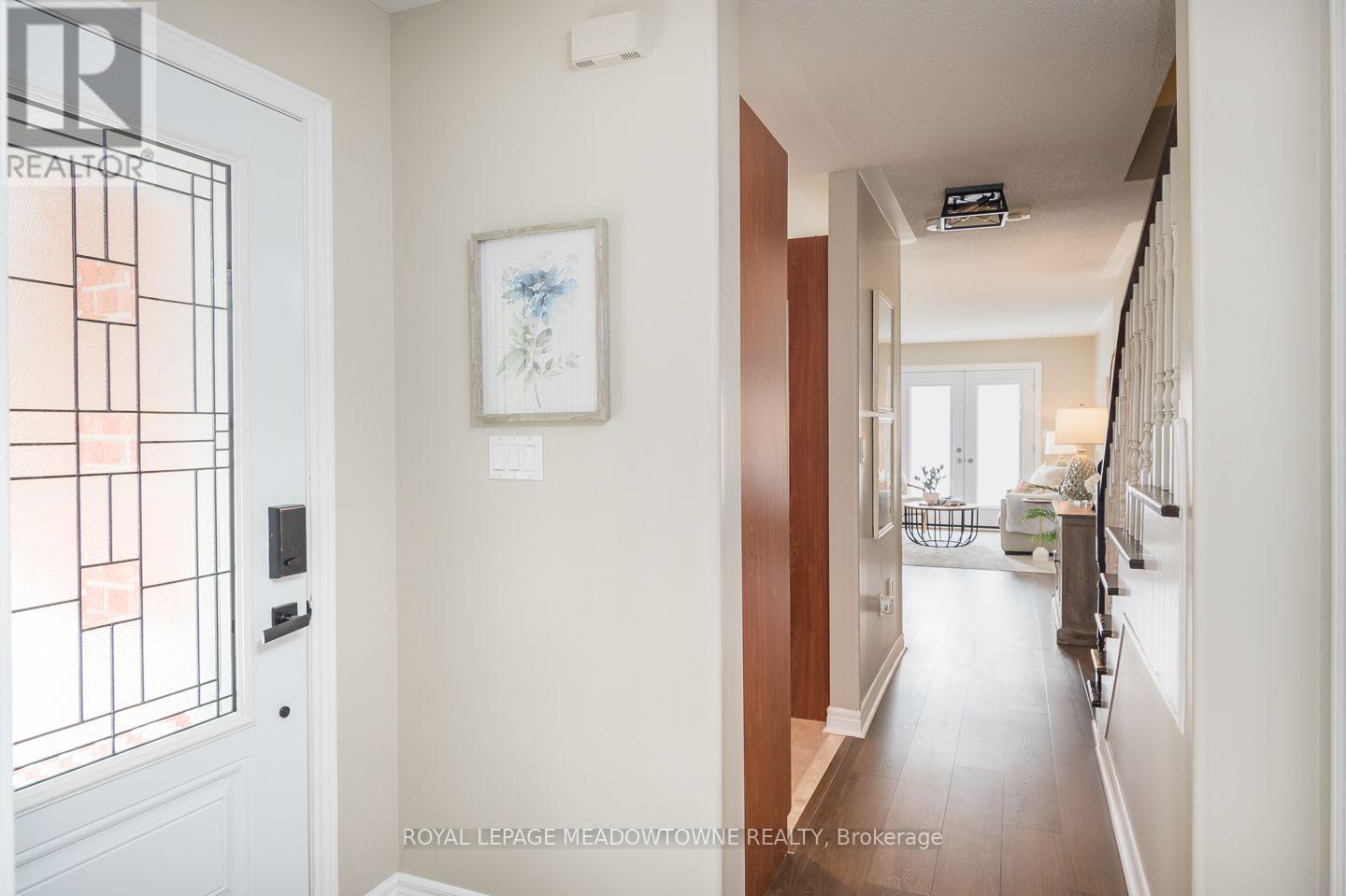 328 Malick Street, Milton (TM Timberlea), Ontario, L9T5X4, Milton (TM Timberlea), Ontario — photo 5 of 5