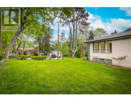 Recreational, Games room - 15 Government Road, Toronto, ON M8X1V7 Photo 7