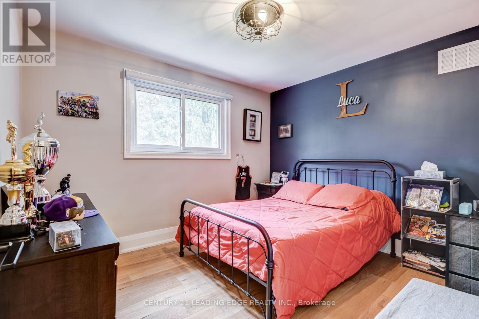 5 MOUNTBATTEN ROAD - 20