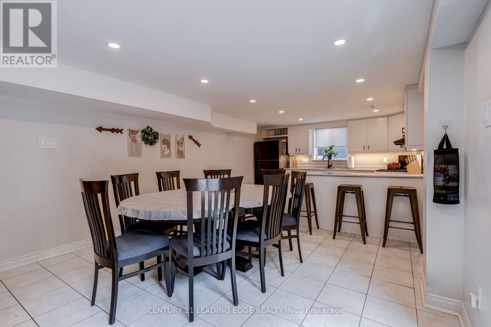5 MOUNTBATTEN ROAD - 31