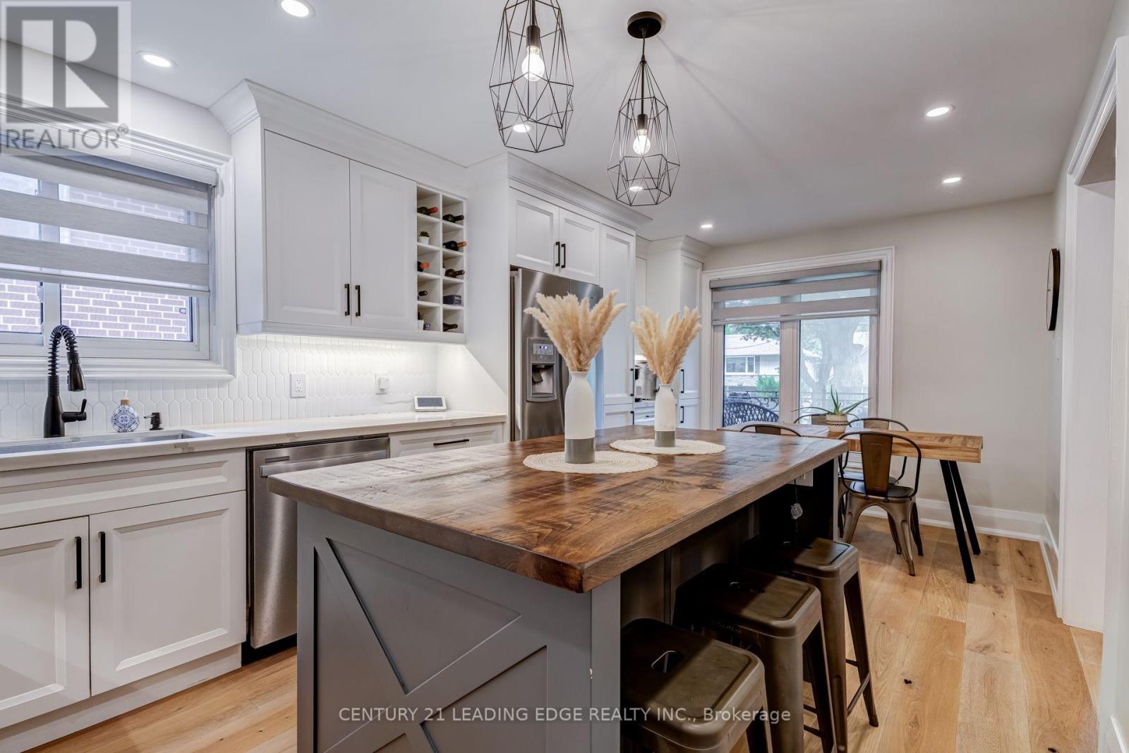 5 MOUNTBATTEN ROAD - 8