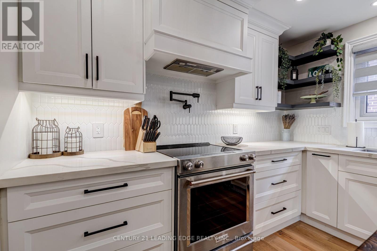5 MOUNTBATTEN ROAD - 9