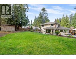 1170 Clubhouse Dr, Qualicum Beach, BC V9K1C4 Photo 37
