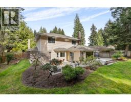 1170 Clubhouse Dr, Qualicum Beach, BC V9K1C4 Photo 36