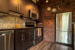 211 132 James Avenue, Winnipeg, MB R3B0N8 Photo 6