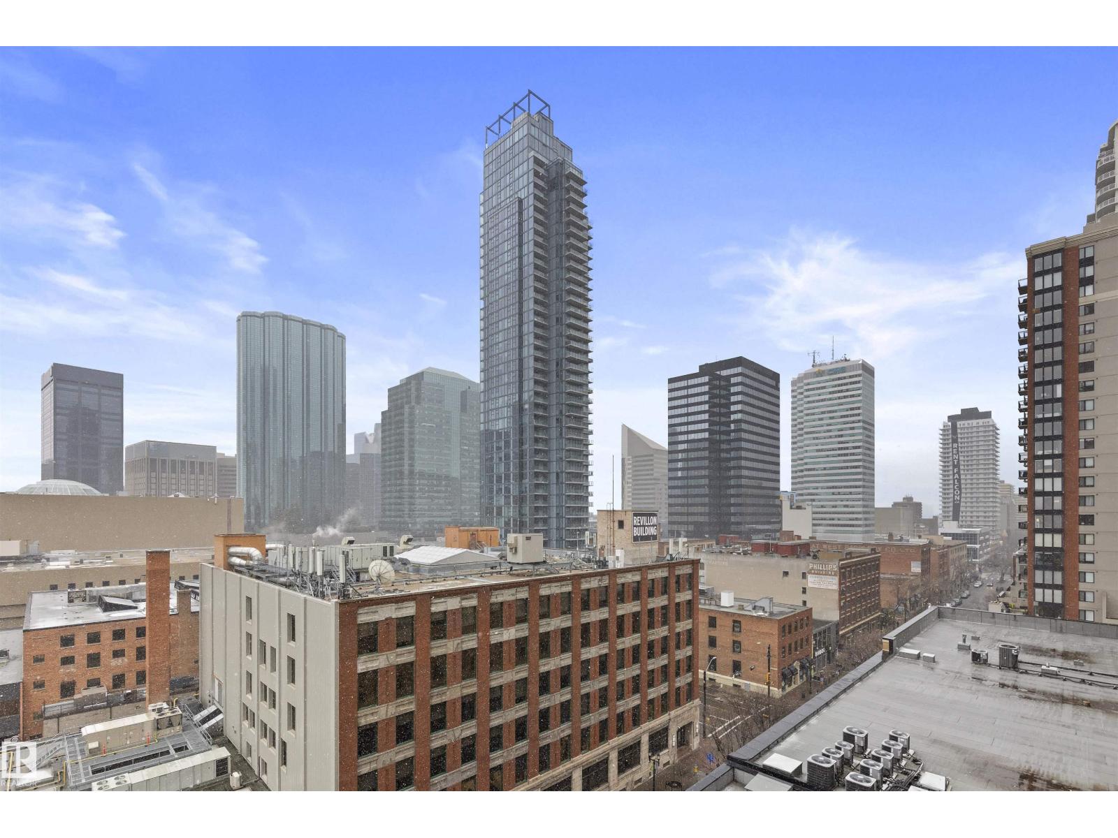 #905 10226 104 ST NW - 32