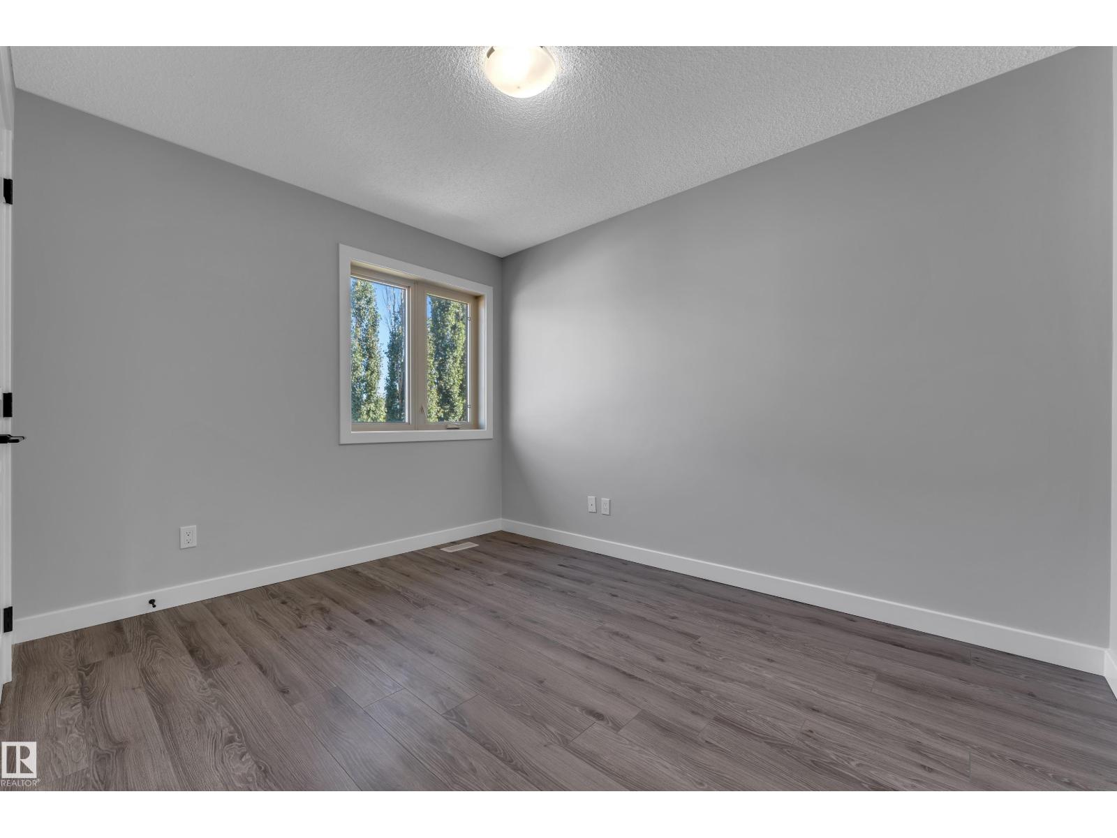 642 ADAMS WY SW - 30