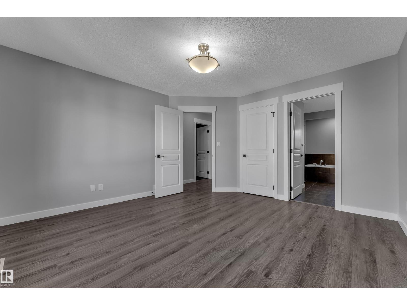 642 ADAMS WY SW - 33