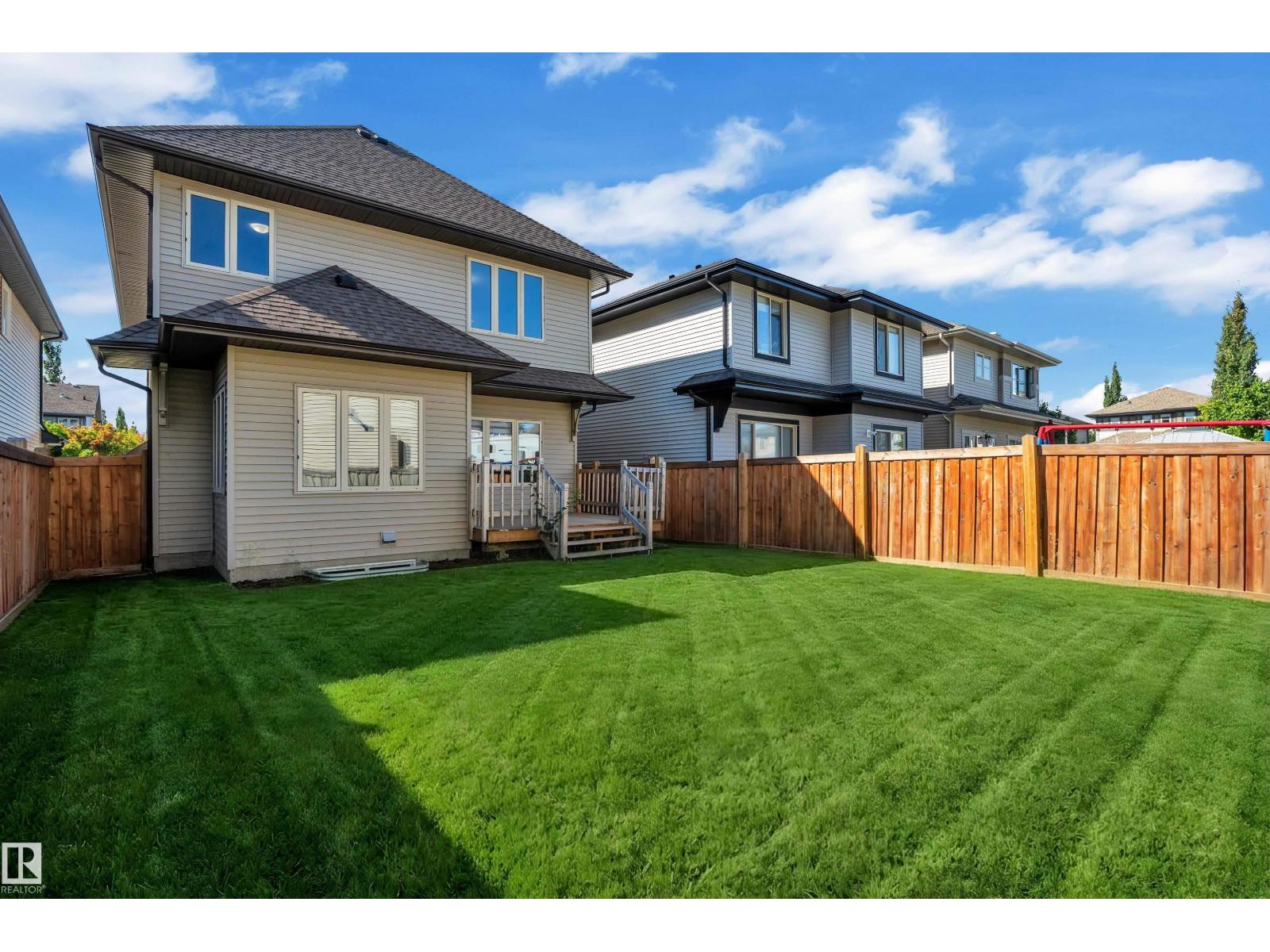 642 ADAMS WY SW - 54