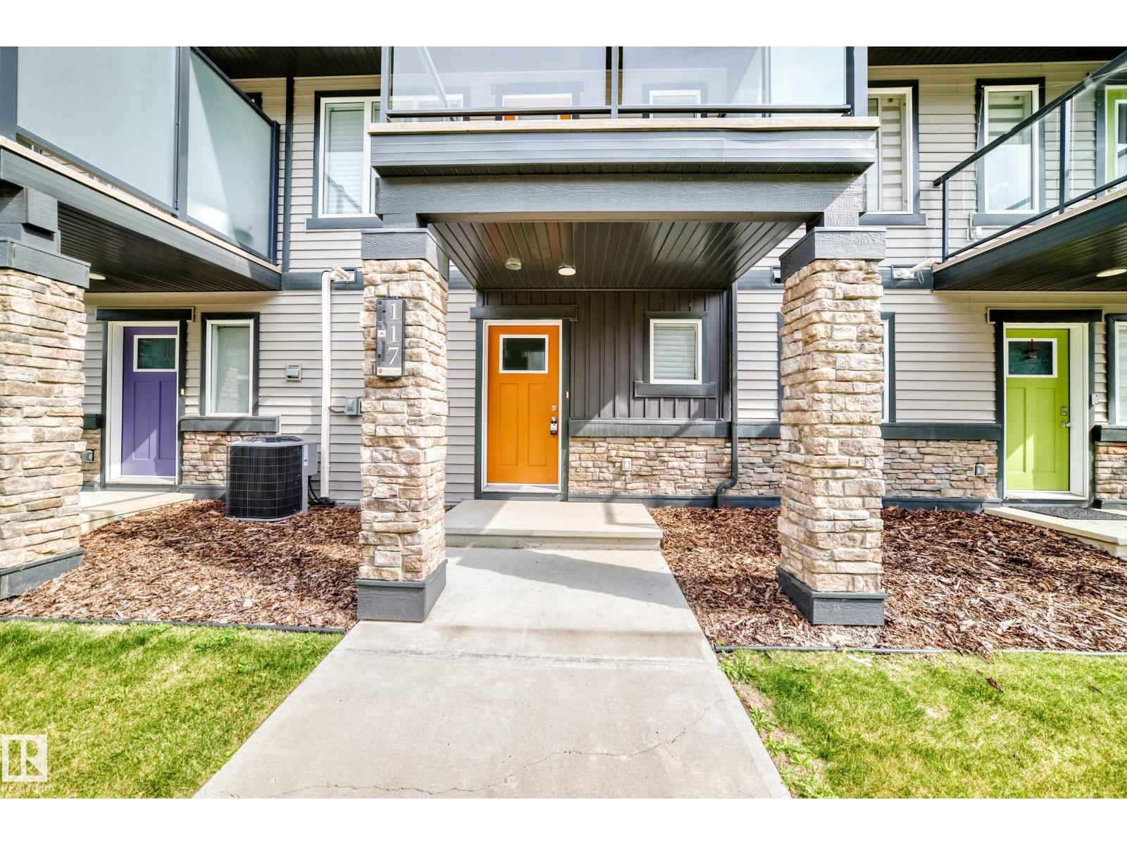#117 1530 TAMARACK BV NW - 2