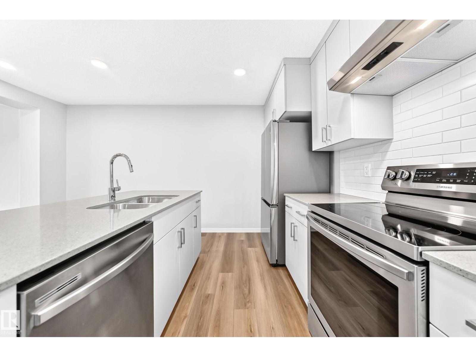 #117 1530 TAMARACK BV NW - 8