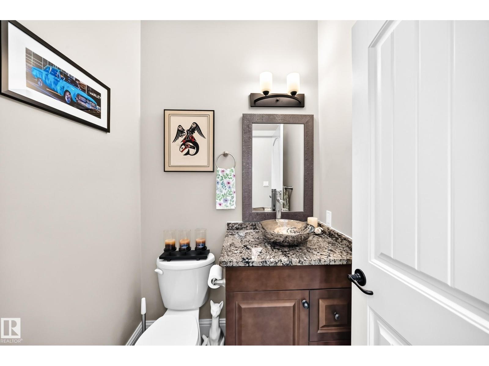 45 LACOMBE DR - 17