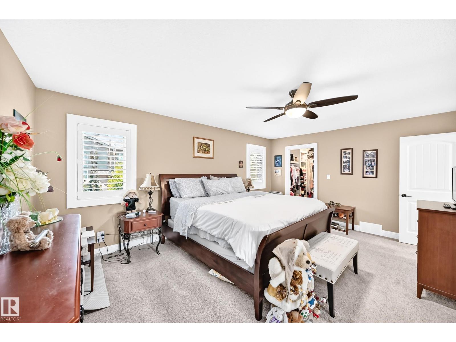 45 LACOMBE DR - 18