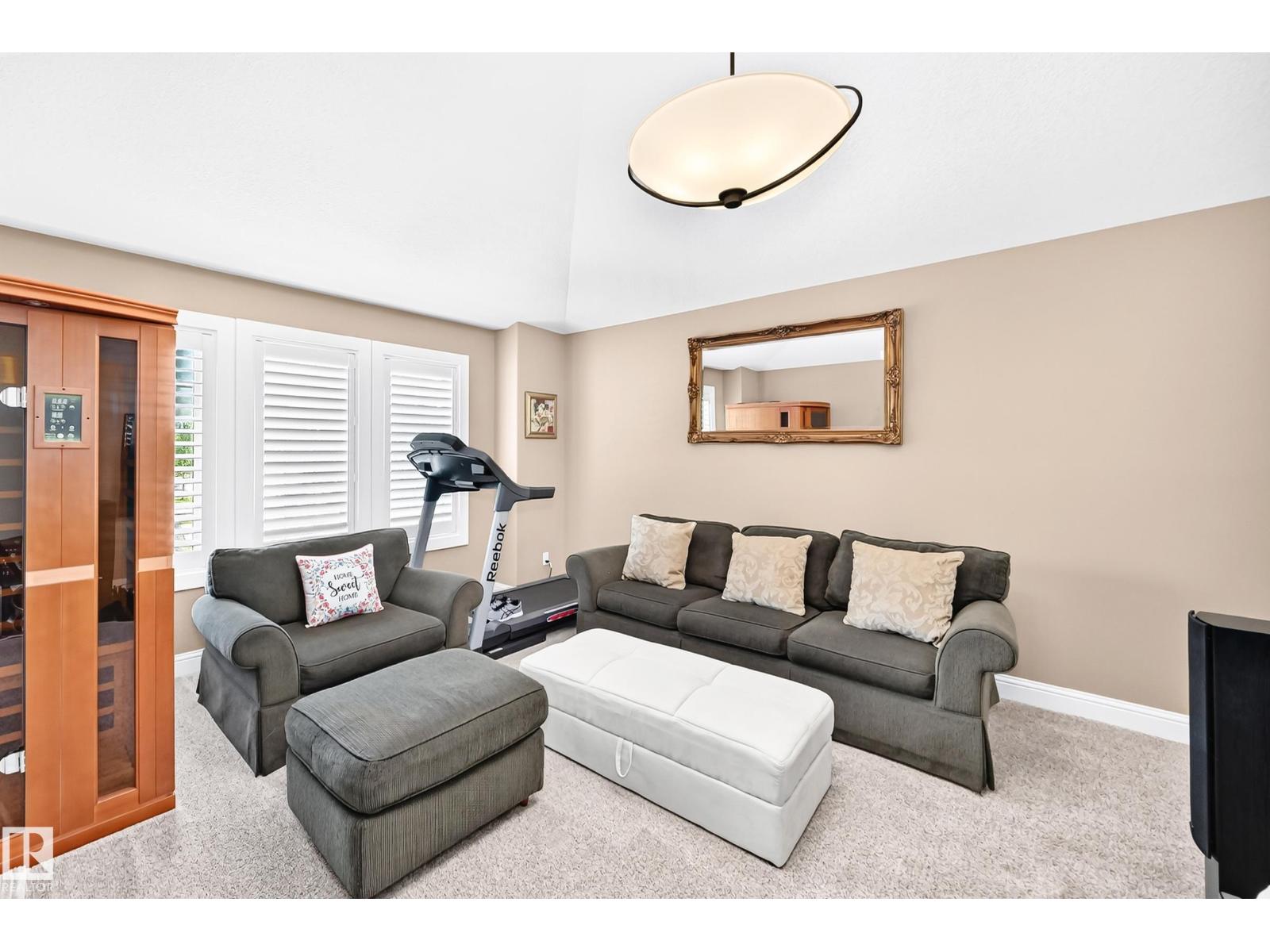 45 LACOMBE DR - 30
