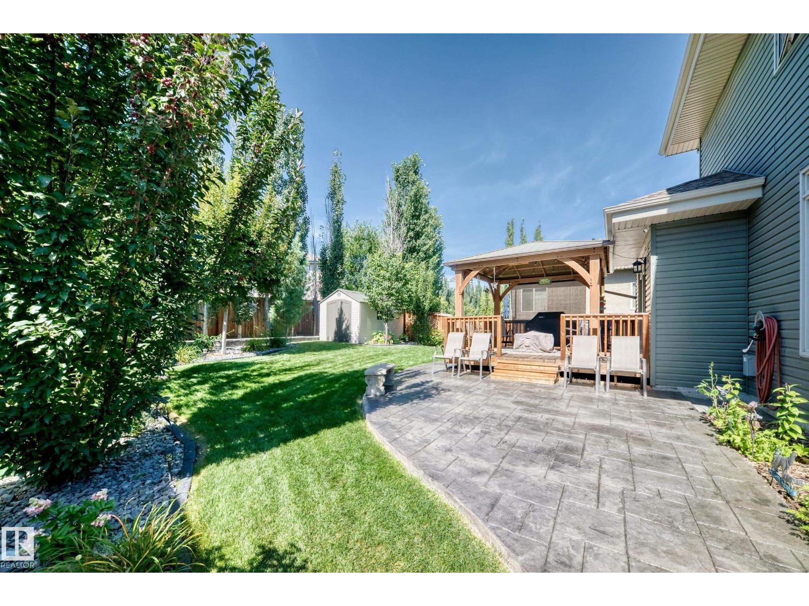 45 LACOMBE DR - 44