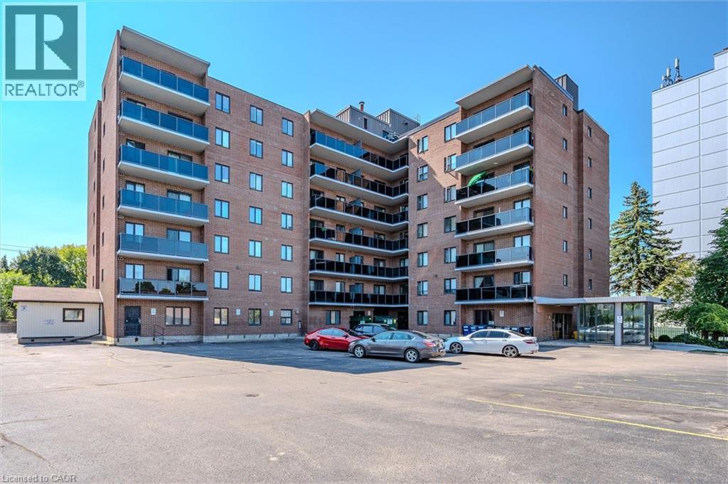 279 CHANDLER Drive Unit# 405, Kitchener — photo 2