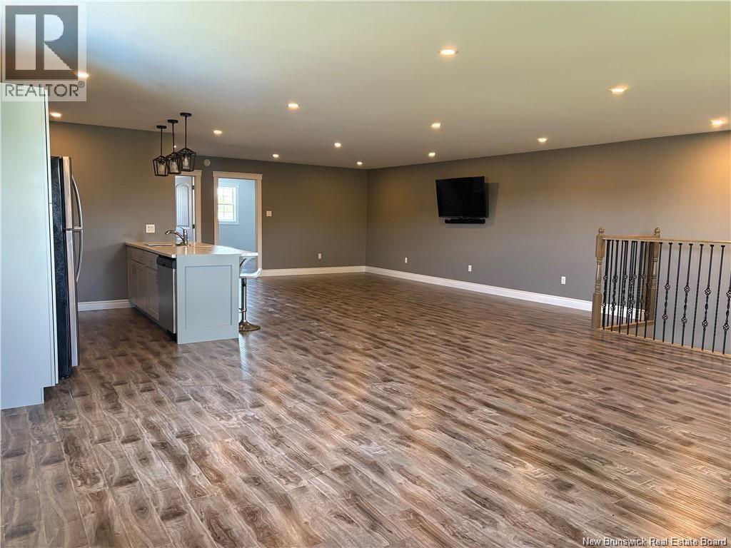 520 Wilmot Road - Image 32