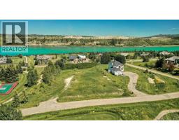 71 Emerald Bay Drive, Rural Rocky View County, AB T3Z1E3 Photo 16