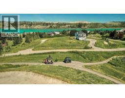 71 Emerald Bay Drive, Rural Rocky View County, AB T3Z1E3 Photo 9